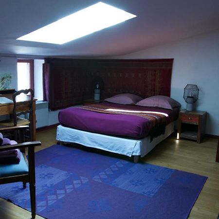 Chambres d'Hôtes Le Petit Siam : le calme en centre ville Clermont-Ferrand Exterior foto